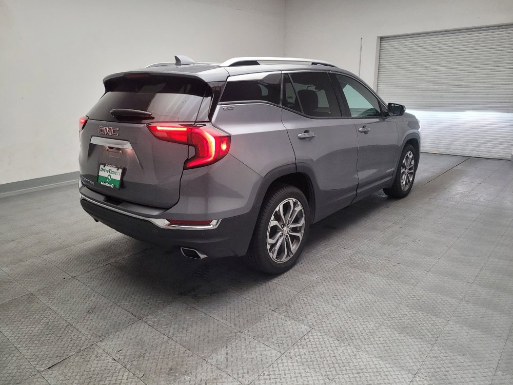 Used 2019 GMC Terrain SLT w/ Preferred Package FWD image 9