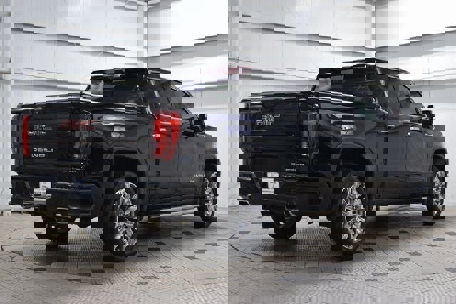 Used 2025 GMC Sierra 1500 Denali w/ Denali Reserve Package image 7
