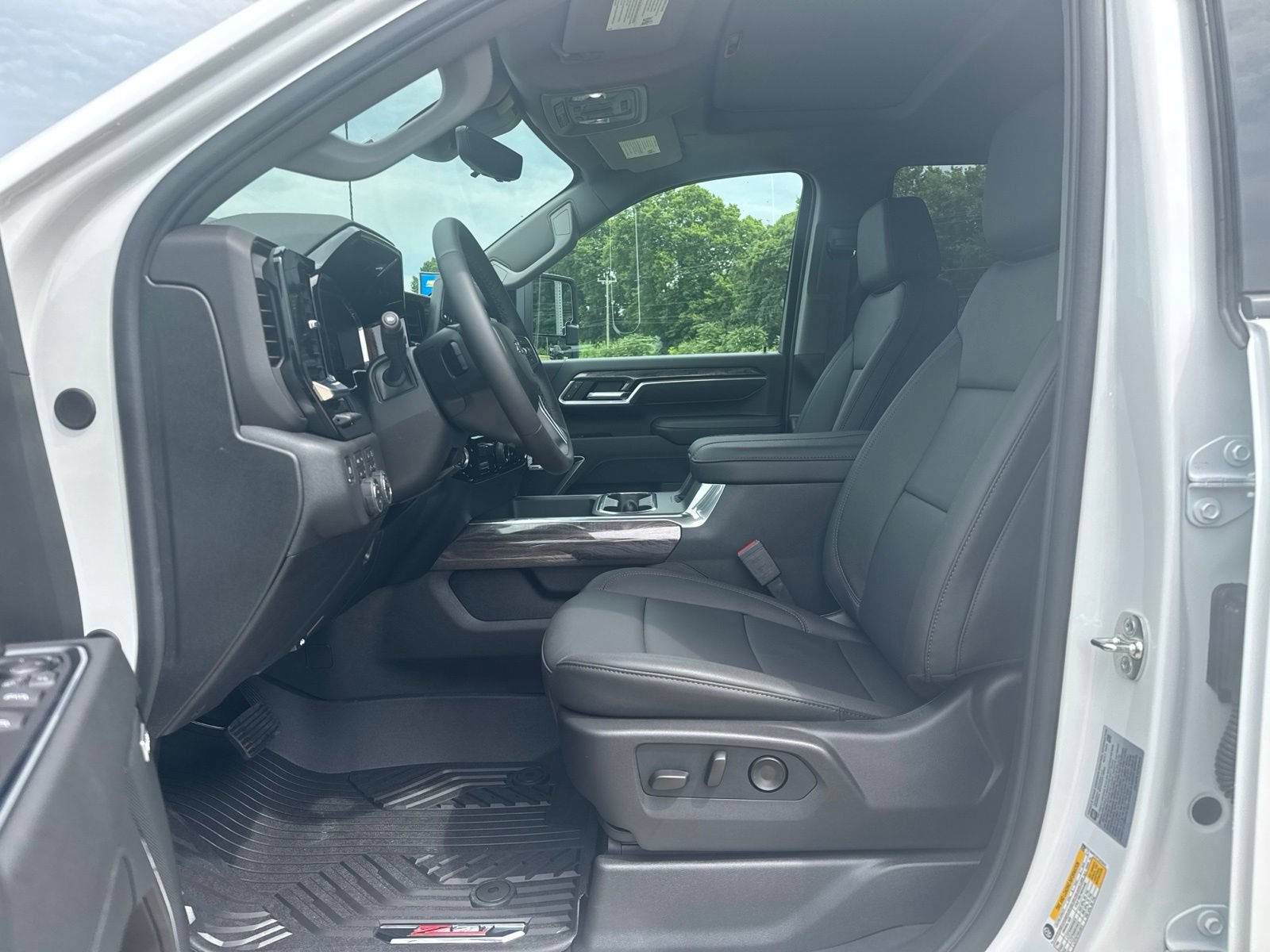 New 2026 Chevrolet Silverado 2500 LTZ AWD/4WD image 18