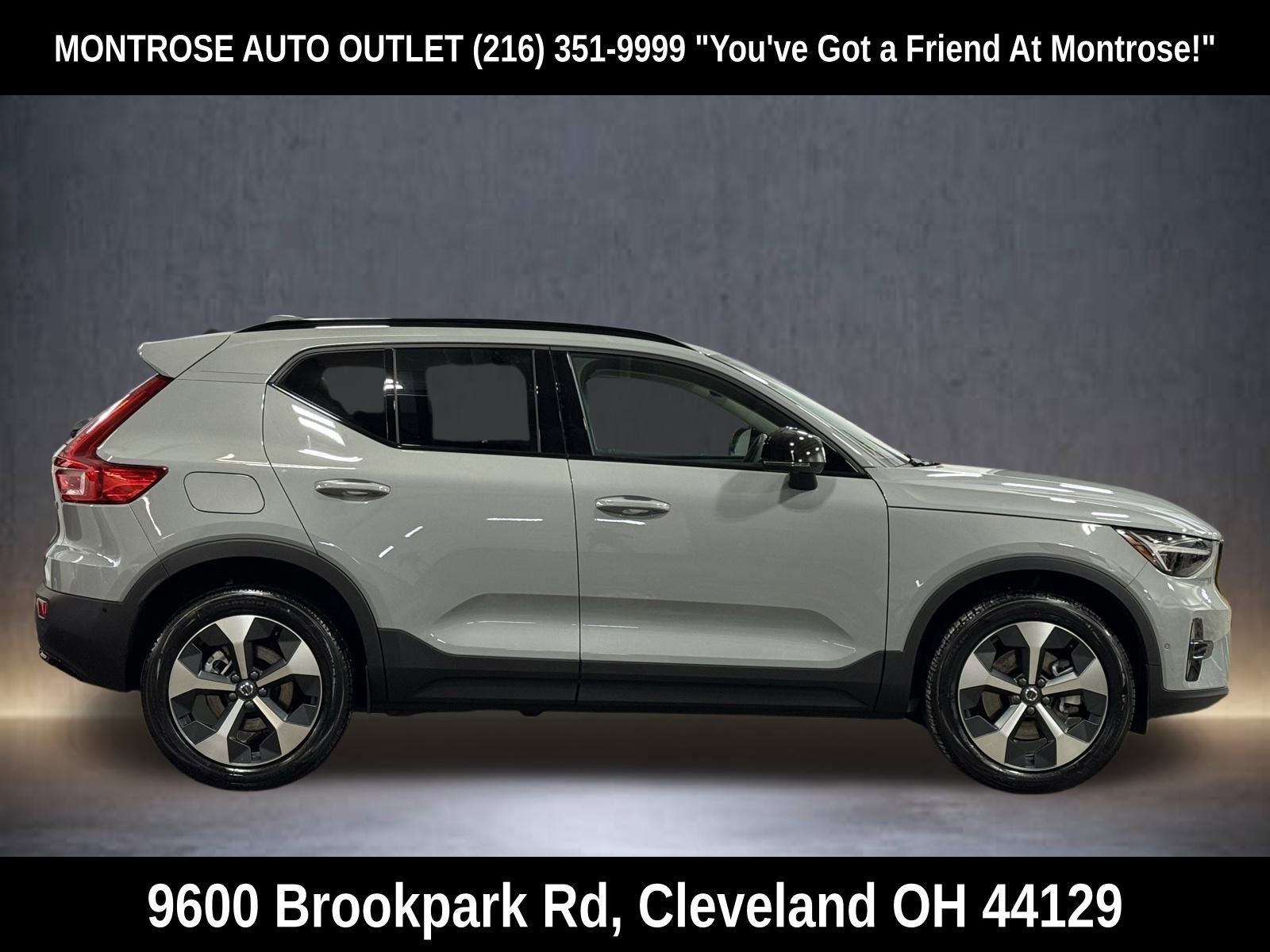 New 2026 Volvo XC40 B5 Plus w/ Protection Package Premier image 6