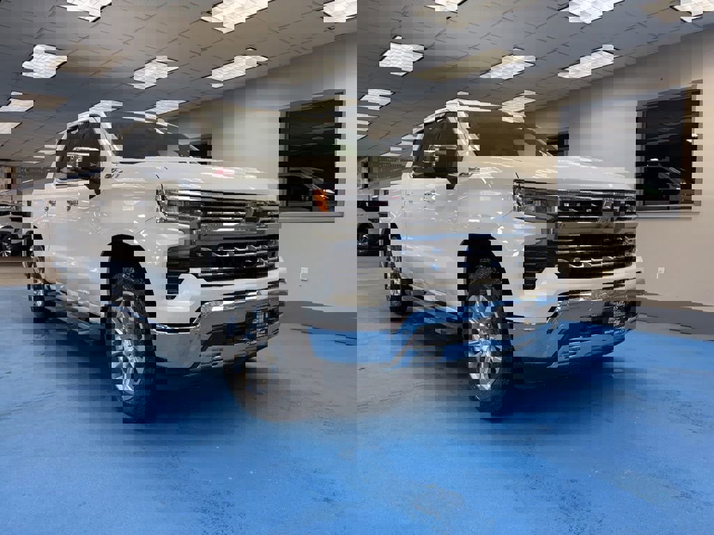 New 2026 Chevrolet Silverado 1500 LTZ