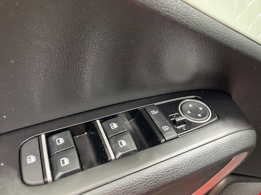 Used 2024 Kia Soul LX FWD image 30