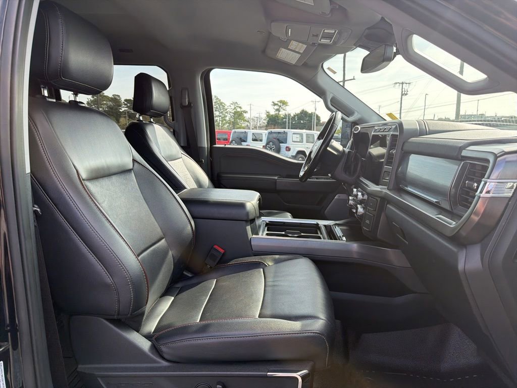 Used 2023 Ford F350 Lariat w/ FX4 Off-Road Package AWD/4WD image 22