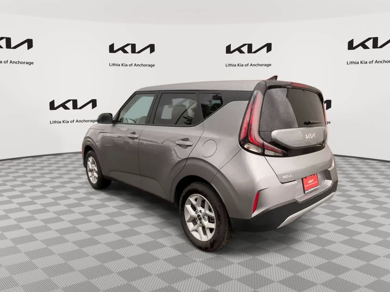 Certified 2025 Kia Soul LX w/ LX Technology Package FWD image 6