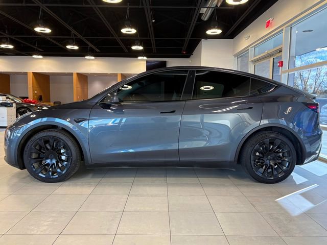 Used 2021 Tesla Model Y Long Range image 4