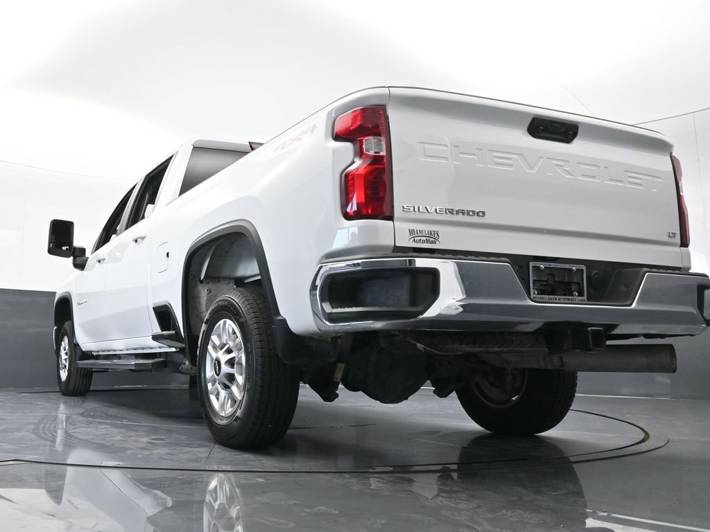 Used 2025 Chevrolet Silverado 2500 LT w/ Convenience Package image 56