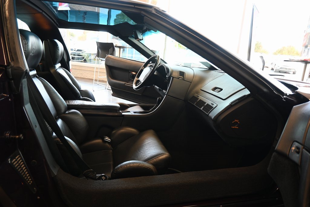 Used 1993 Chevrolet Corvette Coupe image 15