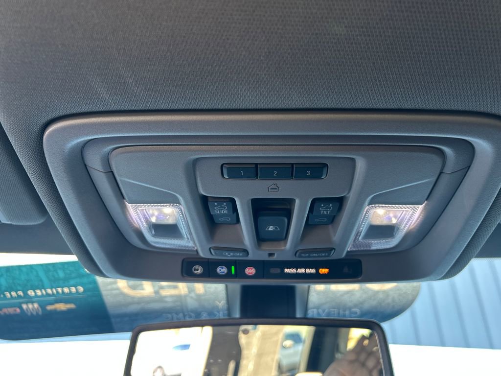 Certified 2022 GMC Sierra 1500 SLT w/ SLT Convenience Package image 24