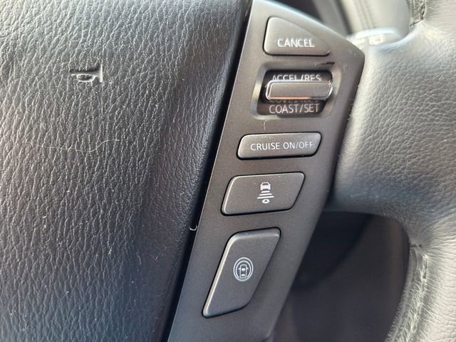 Used 2014 INFINITI QX80 2WD w/ Deluxe Touring Package image 32