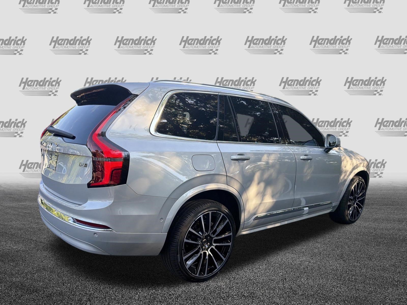 Used 2025 Volvo XC90 B6 Ultra w/ Protection Package Premier AWD/4WD image 10