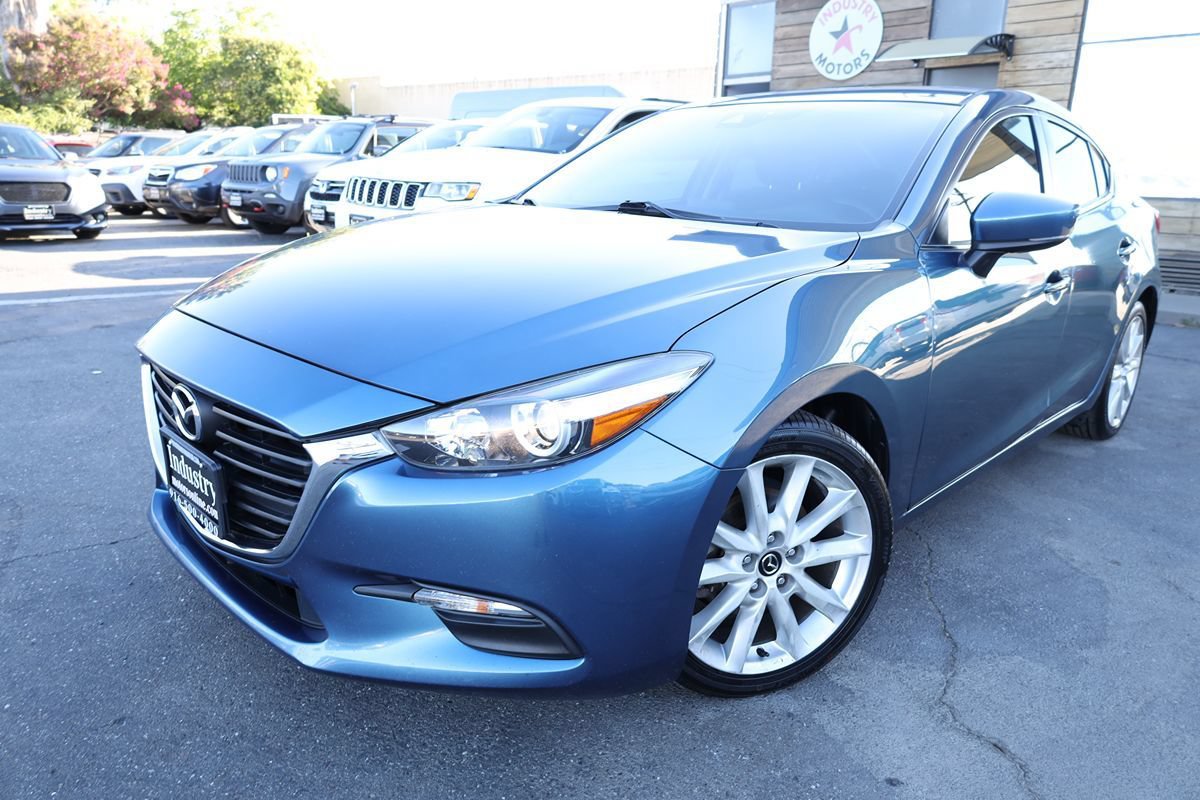 Used 2017 MAZDA MAZDA3 Touring w/ Popular Equipment Package FWD image 3
