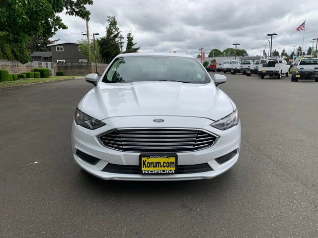 Used 2017 Ford Fusion SE FWD image 8