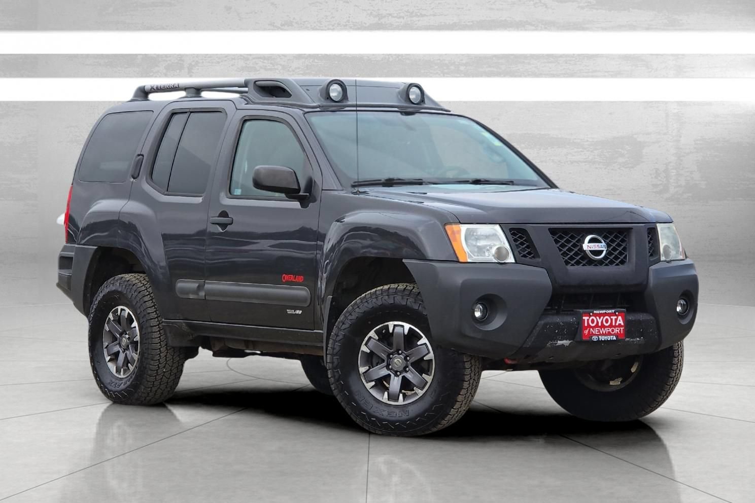Used 2015 Nissan Xterra PRO-4X AWD/4WD image 2