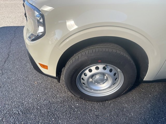 New 2025 Ford Maverick XL w/ Equipment Group 102A image 10