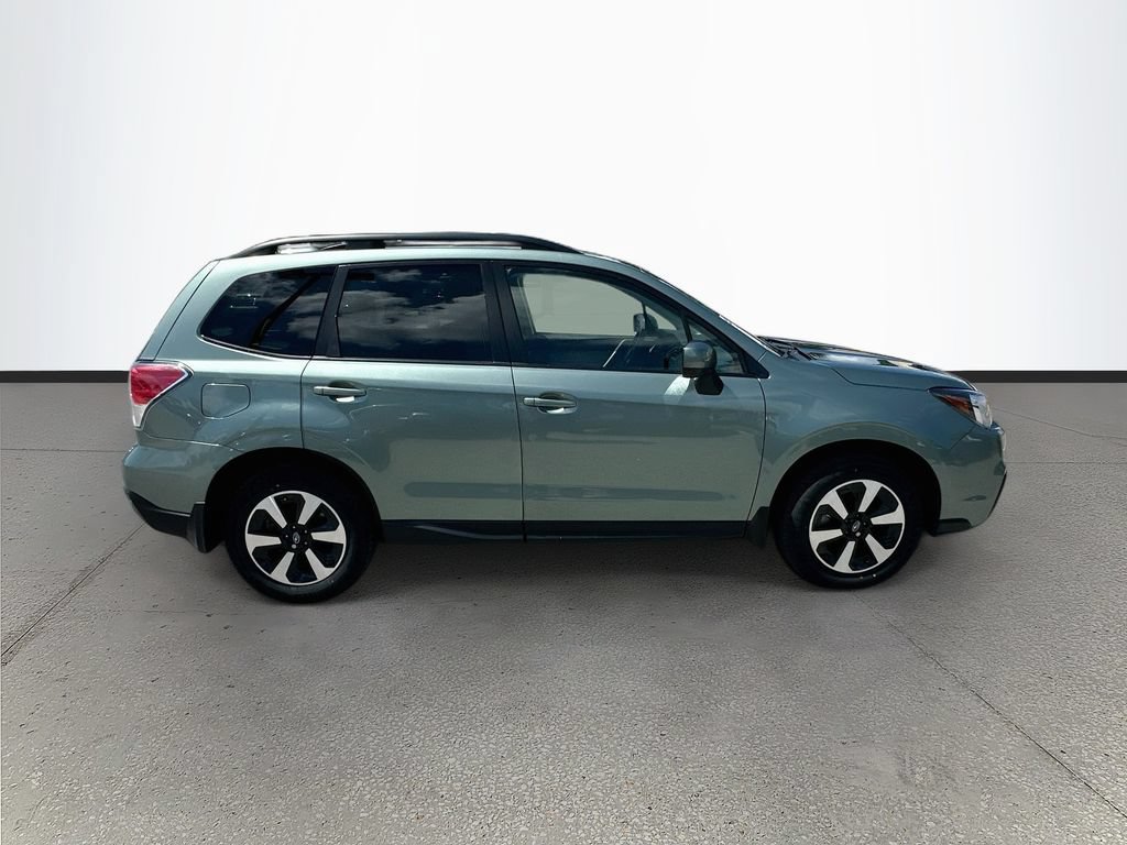 Used 2018 Subaru Forester 2.5i Premium AWD/4WD image 8