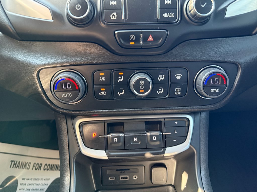 Used 2023 GMC Terrain SLT AWD/4WD image 18