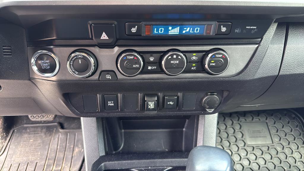 Used 2021 Toyota Tacoma 4x4 Double Cab image 24