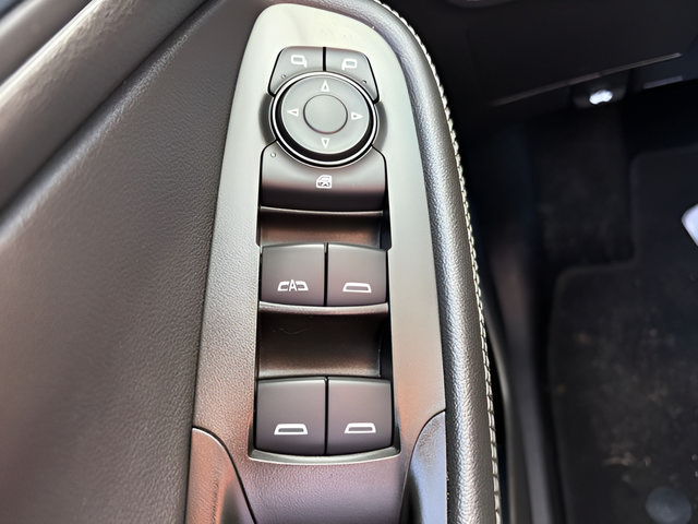Used 2024 Buick Encore GX Preferred AWD/4WD image 21