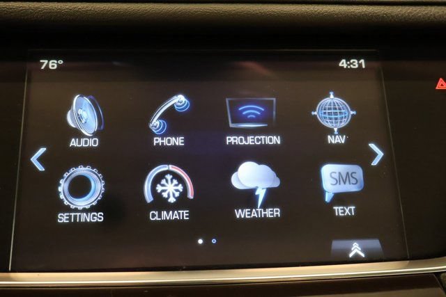 Used 2017 Cadillac XT5 Premium Luxury AWD/4WD image 21
