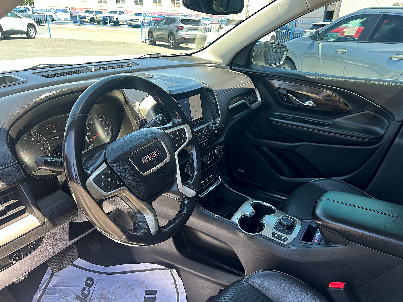 Used 2018 GMC Terrain Denali w/ Comfort Package FWD image 9