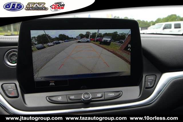 Used 2023 Chevrolet Blazer LT FWD image 18