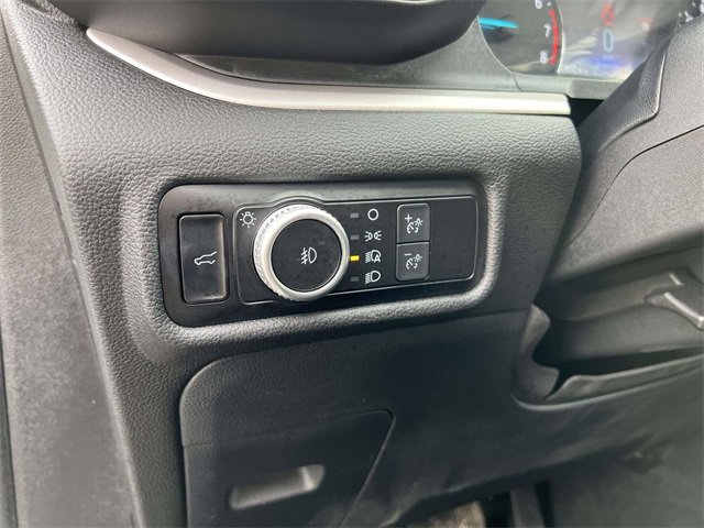 Used 2022 Ford Explorer XLT w/ Equipment Group 202A image 14