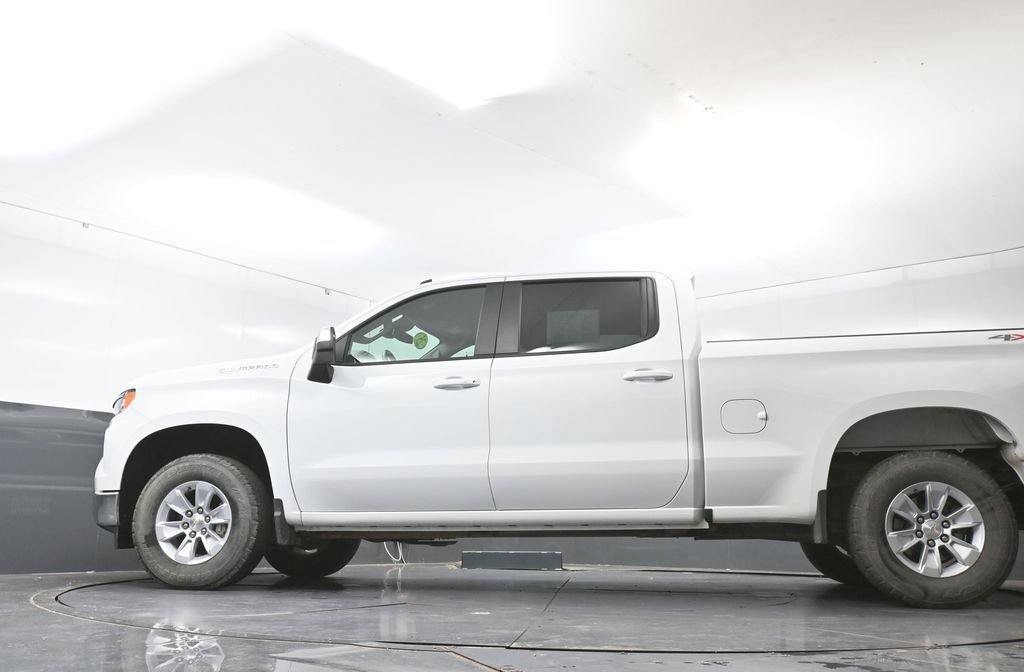 Used 2025 Chevrolet Silverado 1500 LT w/ Work Truck Package AWD/4WD image 54