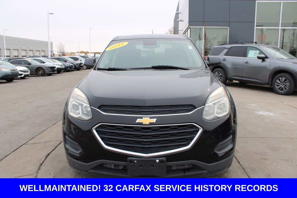 Used 2017 Chevrolet Equinox LS image 2