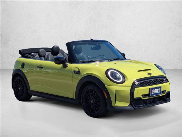 Used 2024 MINI Cooper S FWD image 3