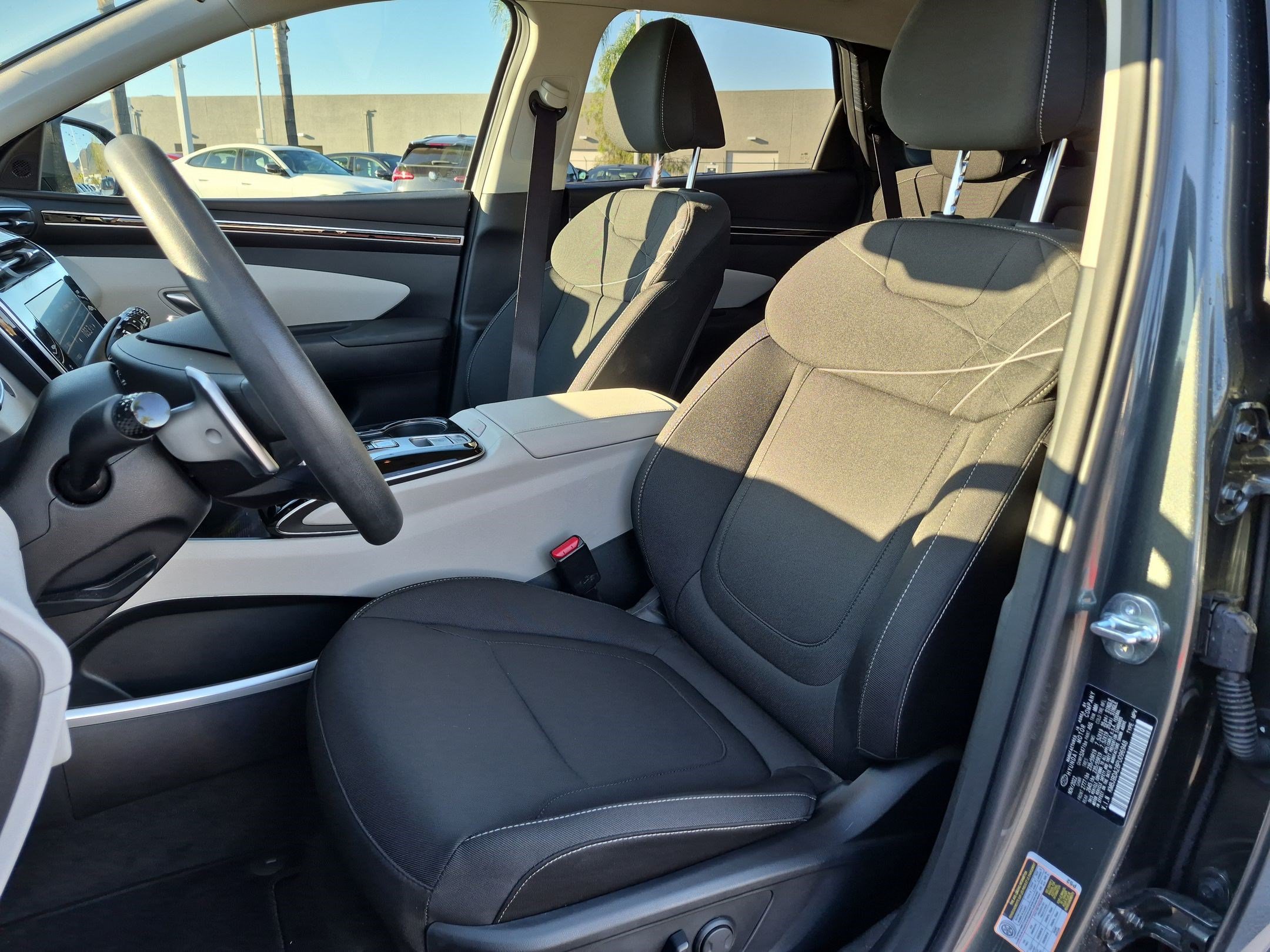 Used 2023 Hyundai Tucson SEL AWD/4WD image 16
