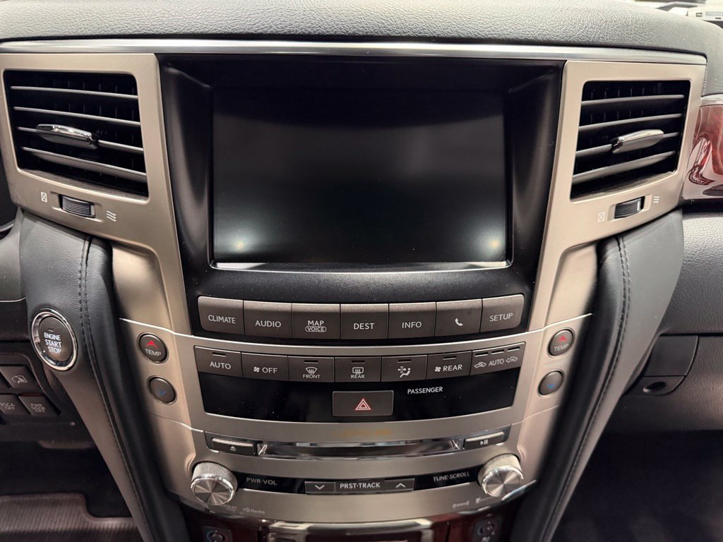 Used 2014 Lexus LX 570 4WD image 47