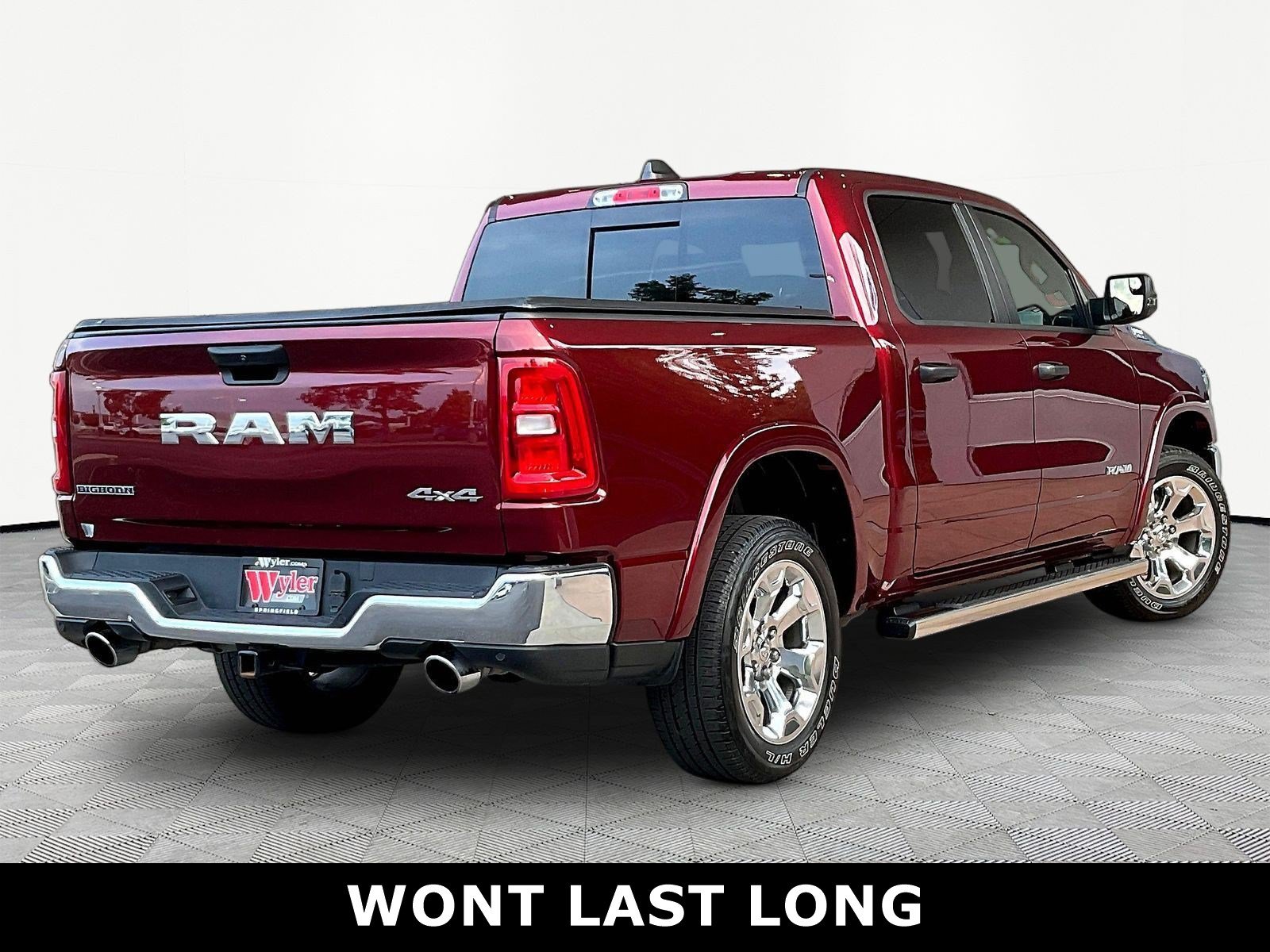 Used 2025 RAM 1500 Big Horn AWD/4WD image 6