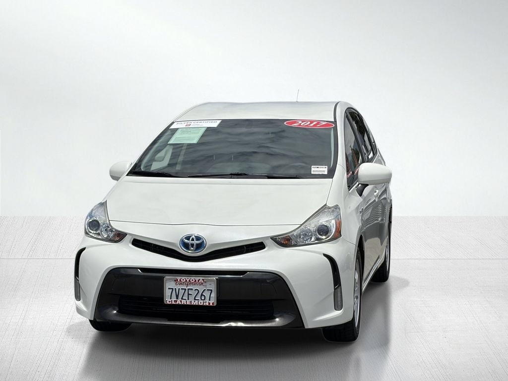 Certified 2017 Toyota Prius V FWD image 13