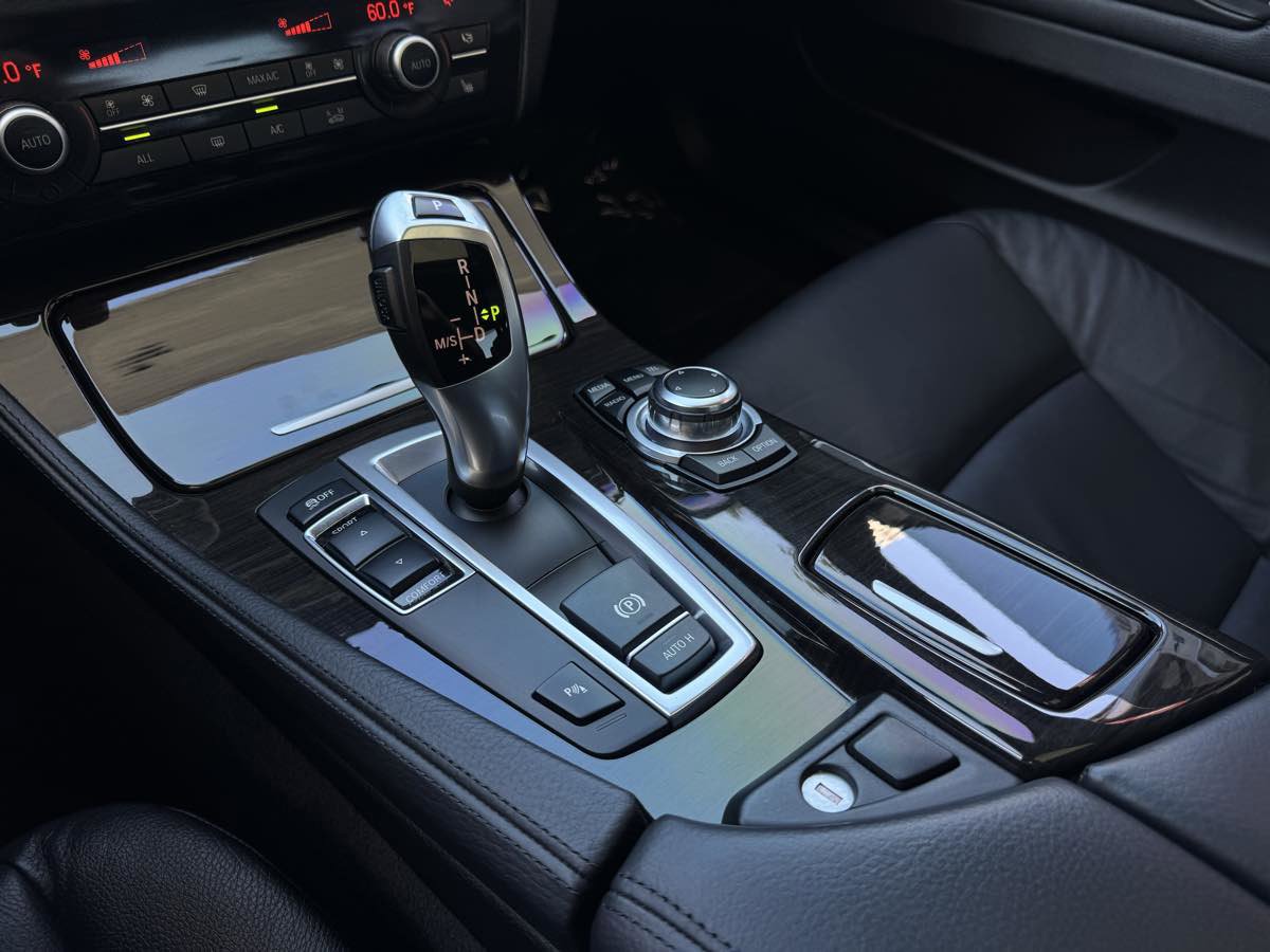 Used 2013 BMW 535i Sedan RWD image 18