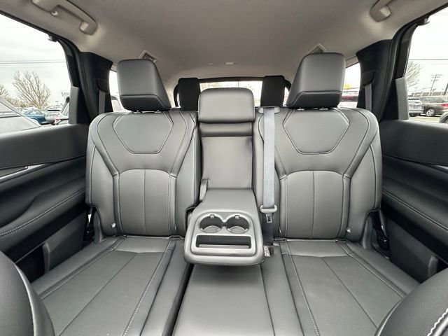 New 2026 INFINITI QX60 Luxe image 32