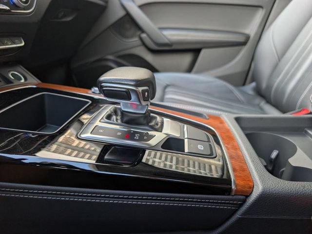 Used 2023 Audi Q5 2.0T Premium Plus AWD/4WD image 18