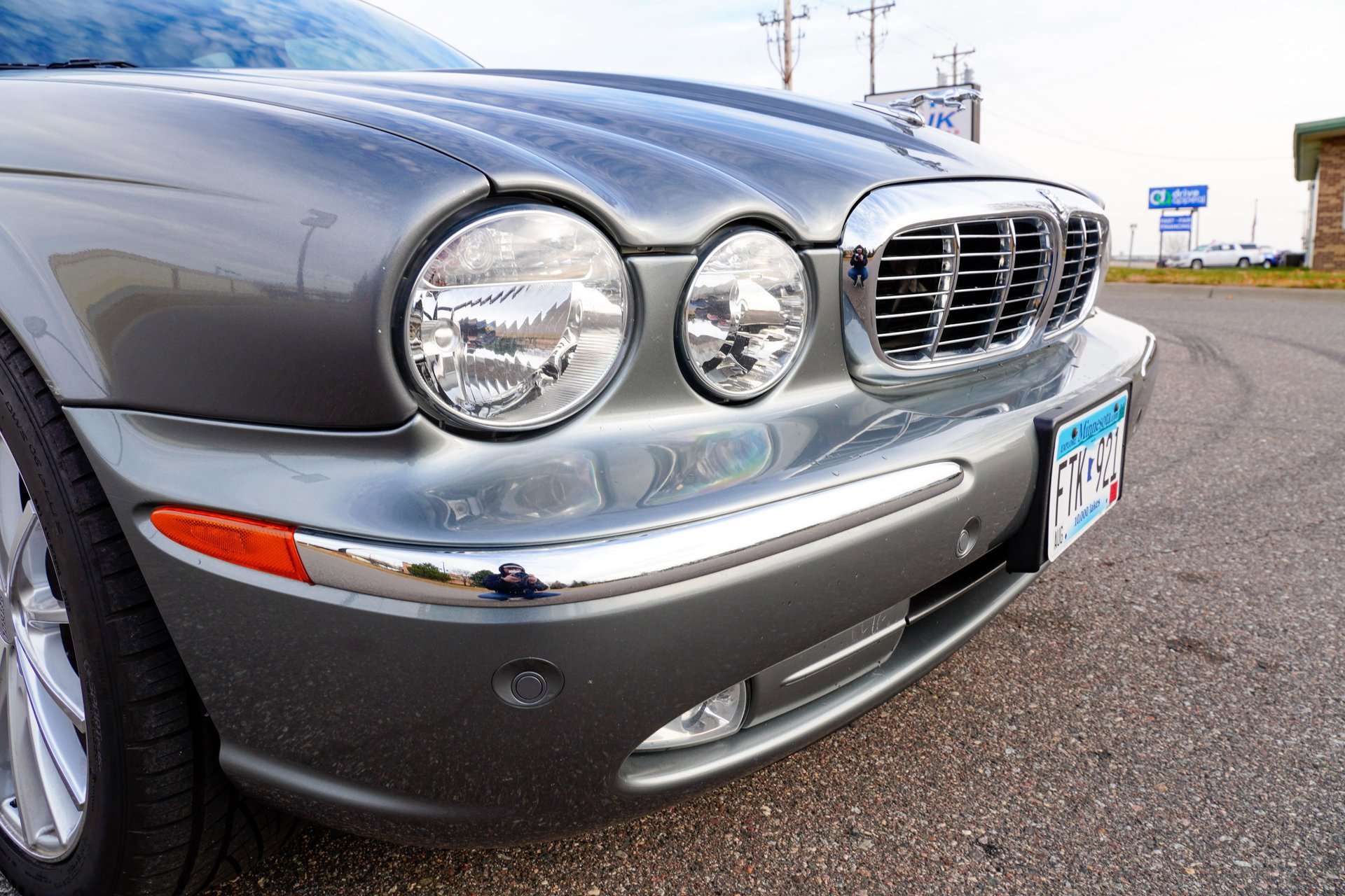 Used 2005 Jaguar XJ8 RWD image 16