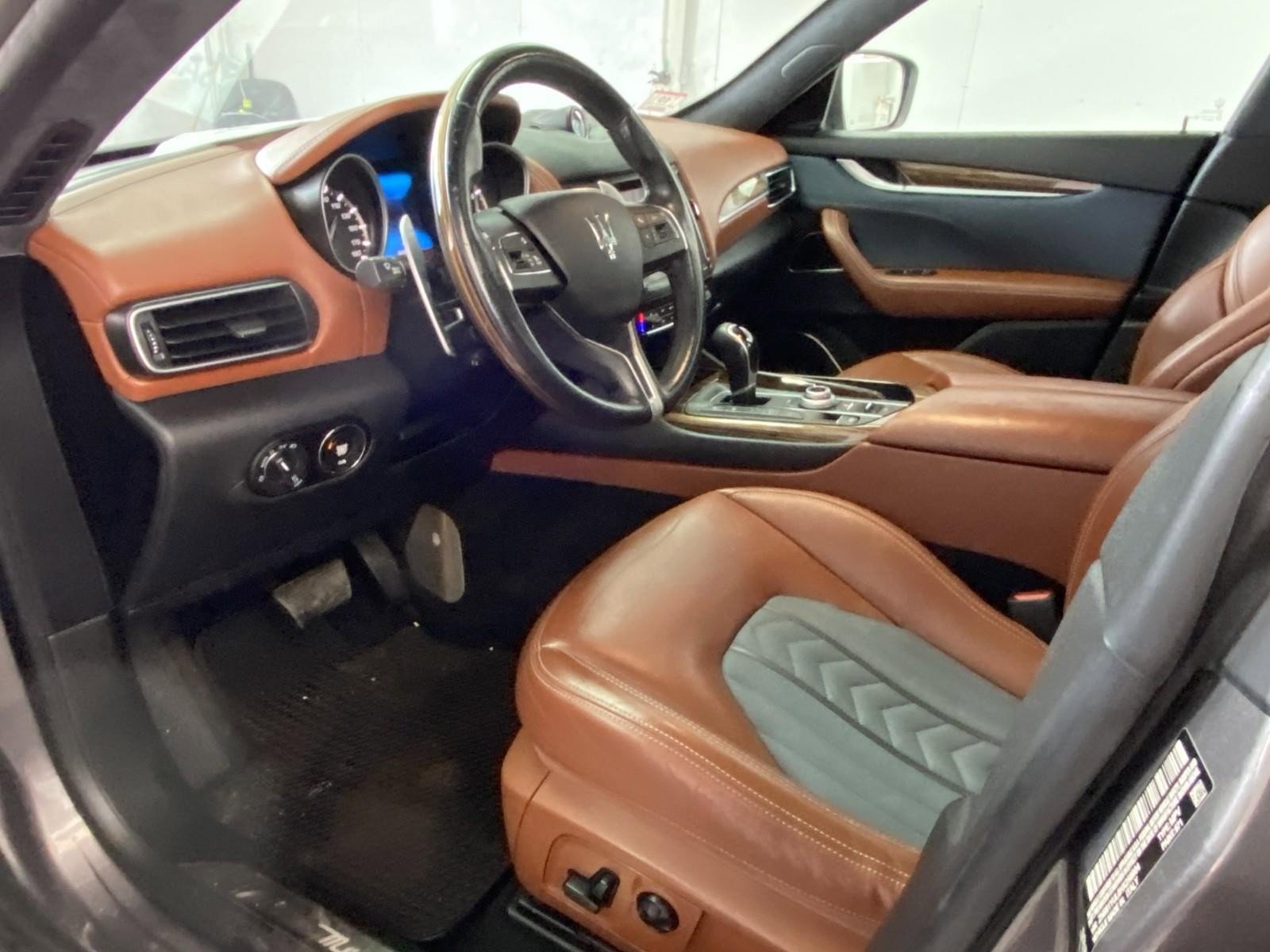 Used 2017 Maserati Levante S image 21