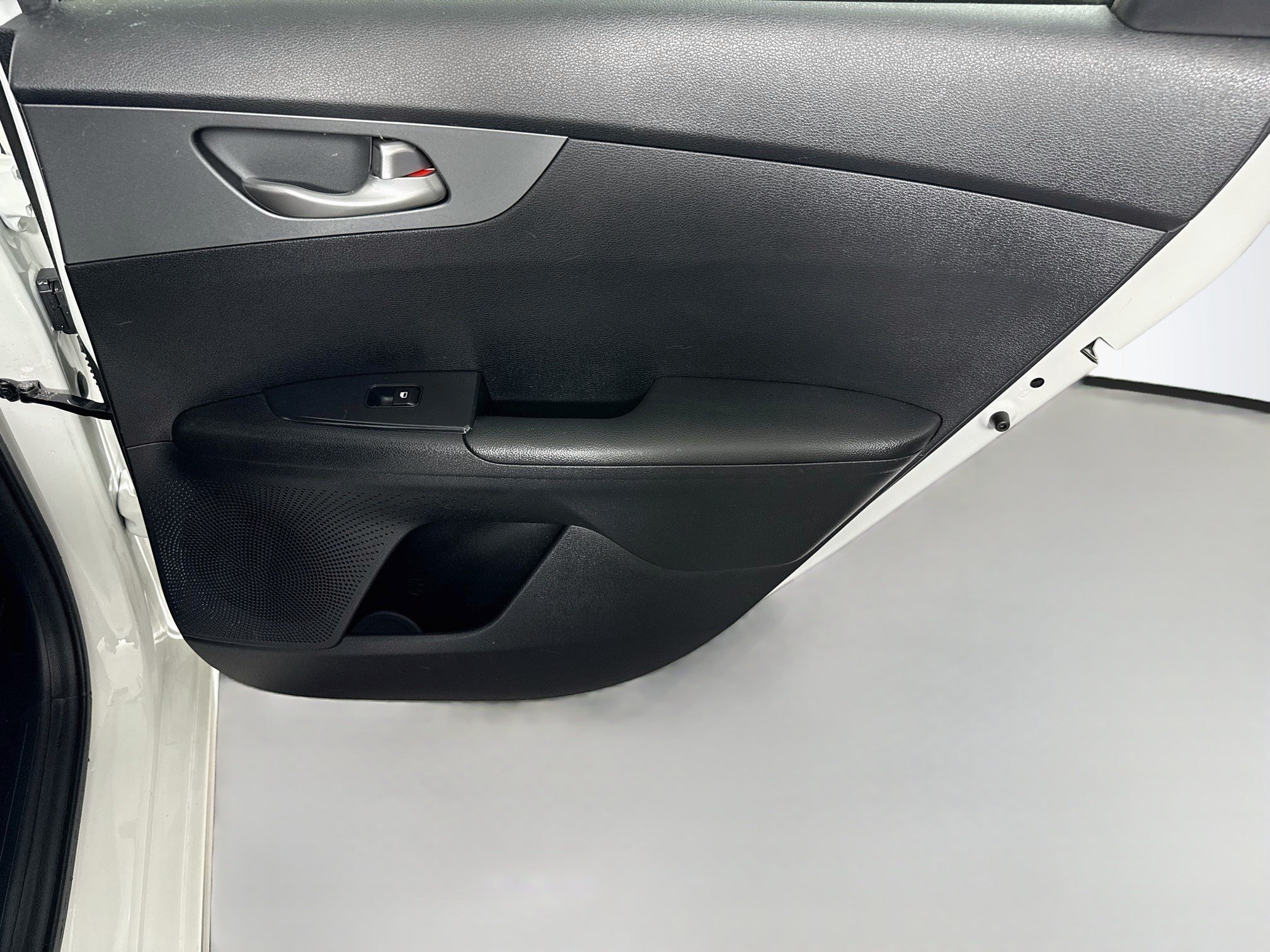 Used 2019 Kia Forte LXS FWD image 27