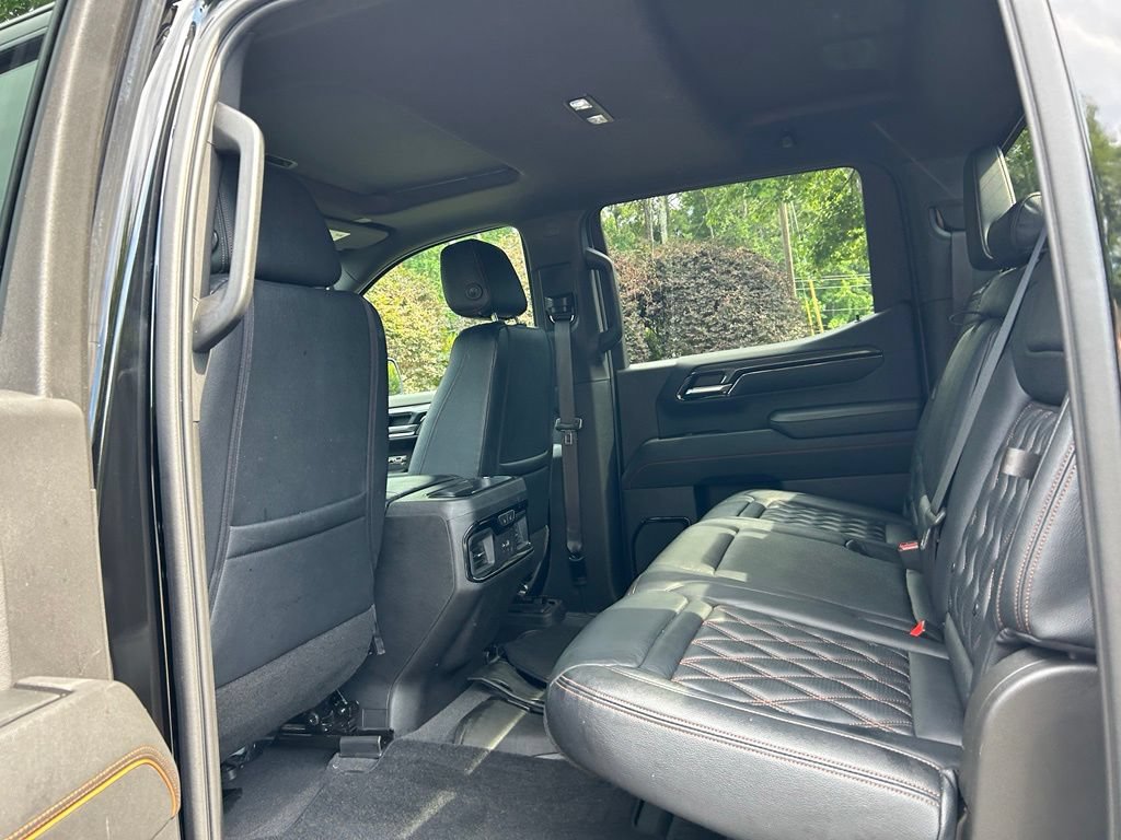Used 2023 GMC Sierra 1500 AT4 w/ AT4 Premium Package AWD/4WD image 55