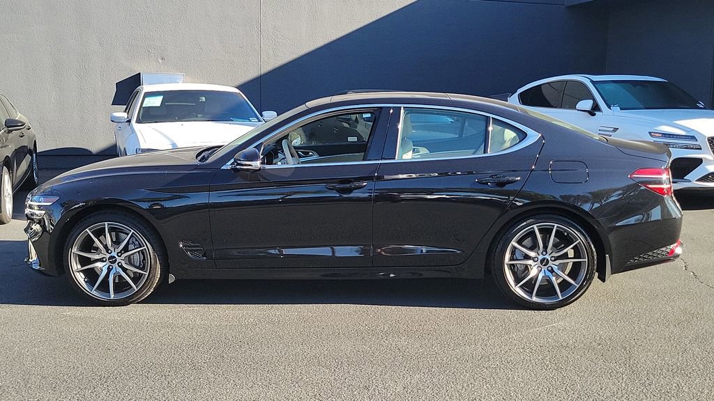Used 2026 Genesis G70 2.5T Prestige image 12