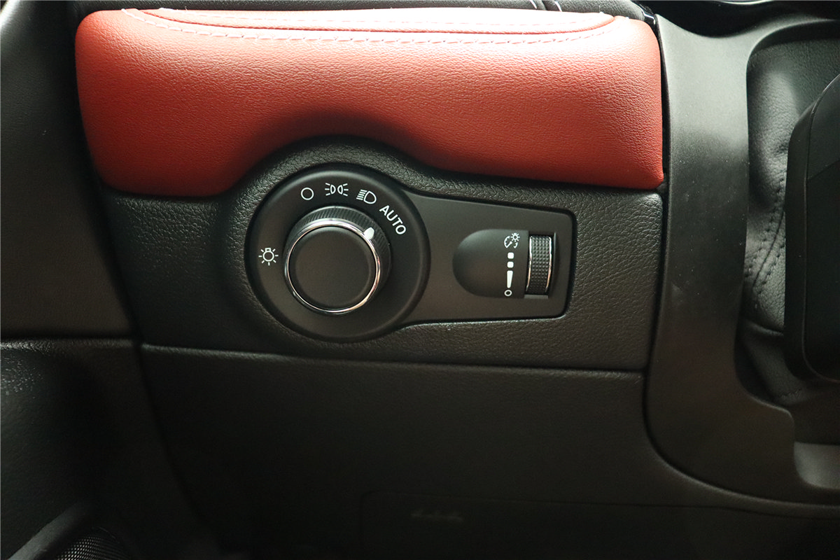 Used 2023 Dodge Durango SRT Hellcat AWD/4WD image 30