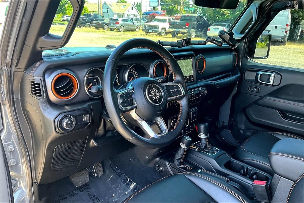Used 2023 Jeep Gladiator Mojave w/ LED Lighting Group AWD/4WD image 17