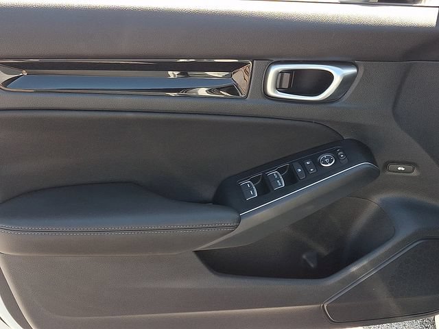 Used 2023 Honda Civic Touring image 14