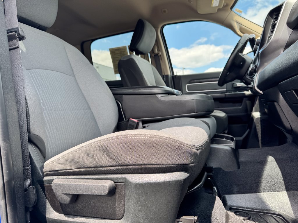 Used 2019 RAM 2500 Big Horn AWD/4WD image 14
