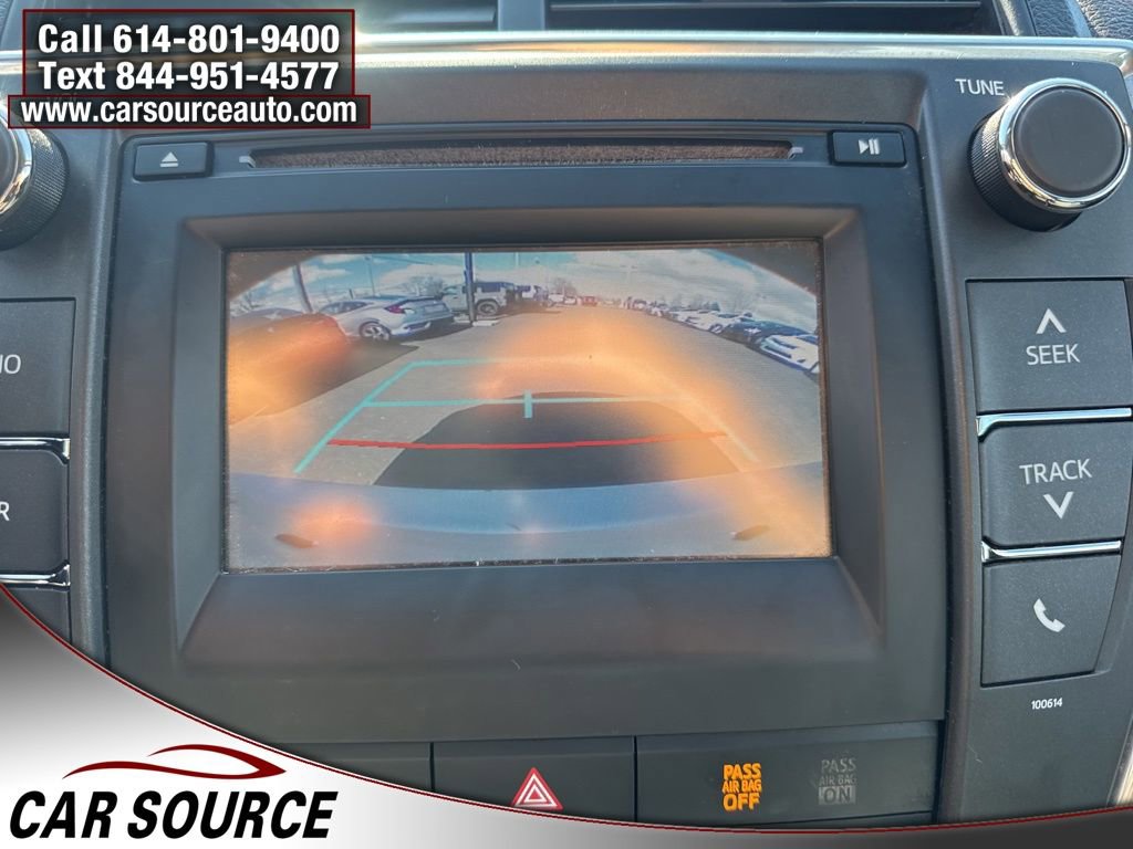 Used 2016 Toyota Camry LE image 22