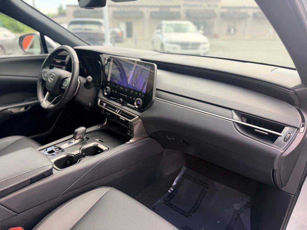 Used 2023 Lexus RX 350 Premium w/ Accessory Package (Z1) AWD/4WD image 18