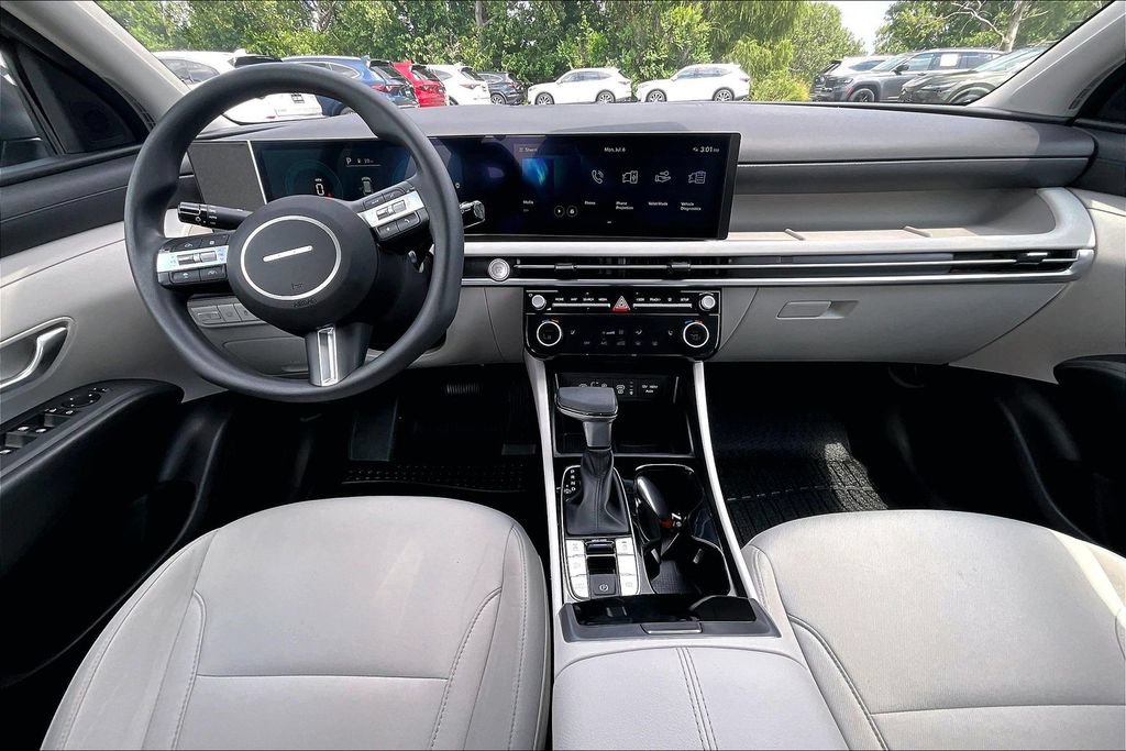 Used 2025 Hyundai Tucson SEL AWD/4WD image 19