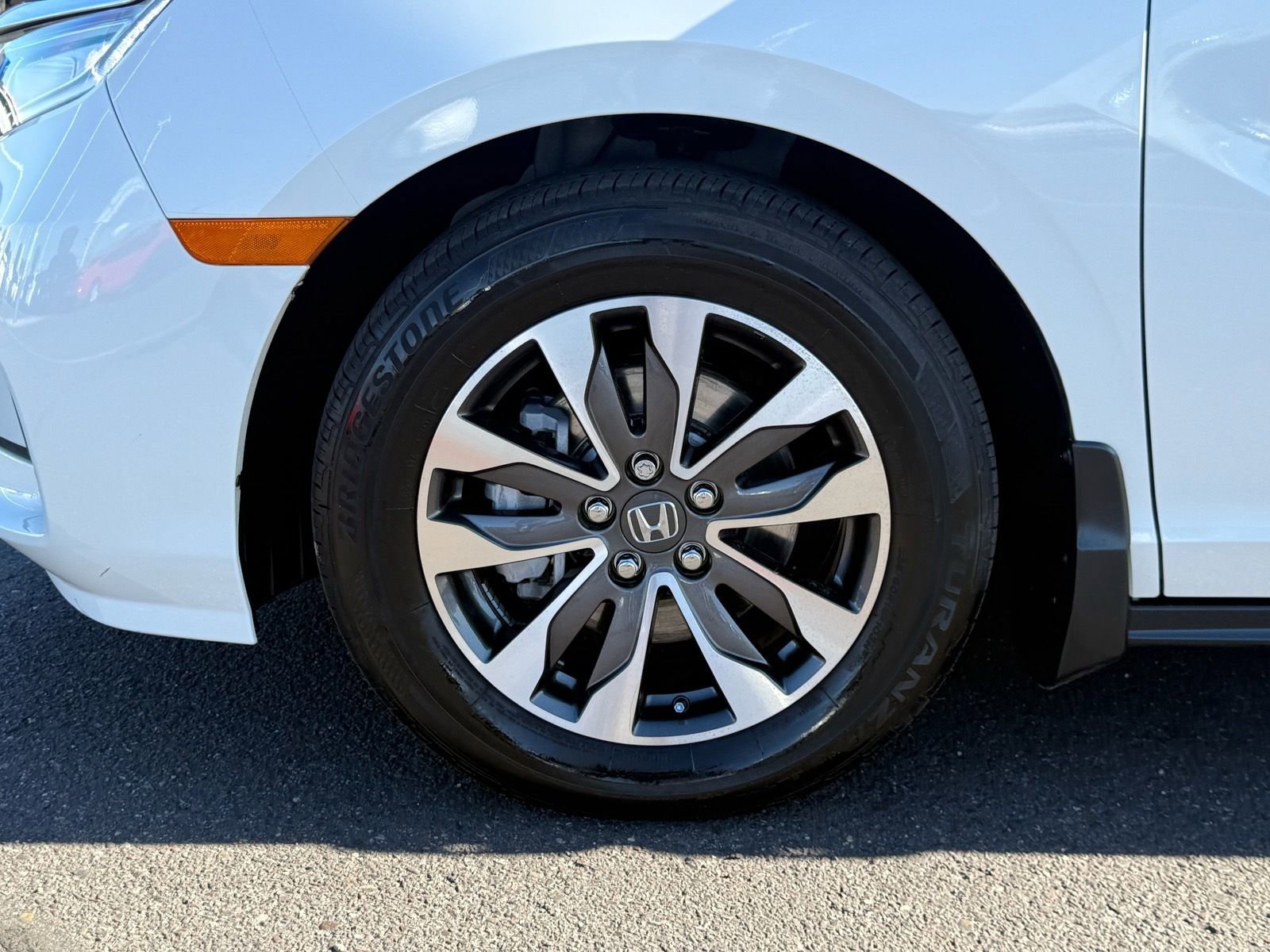 Used 2023 Honda Odyssey EX-L image 11