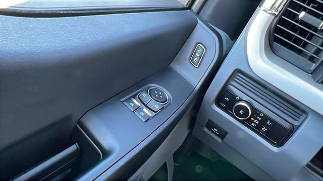 New 2026 Ford F250 XL w/ XL Chrome Package image 28